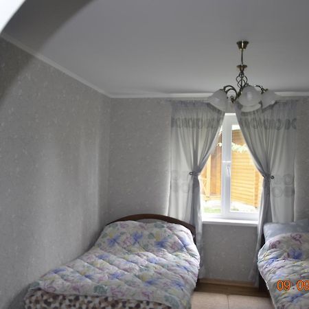 Дом У Днепра Prokhorovka Esterno foto