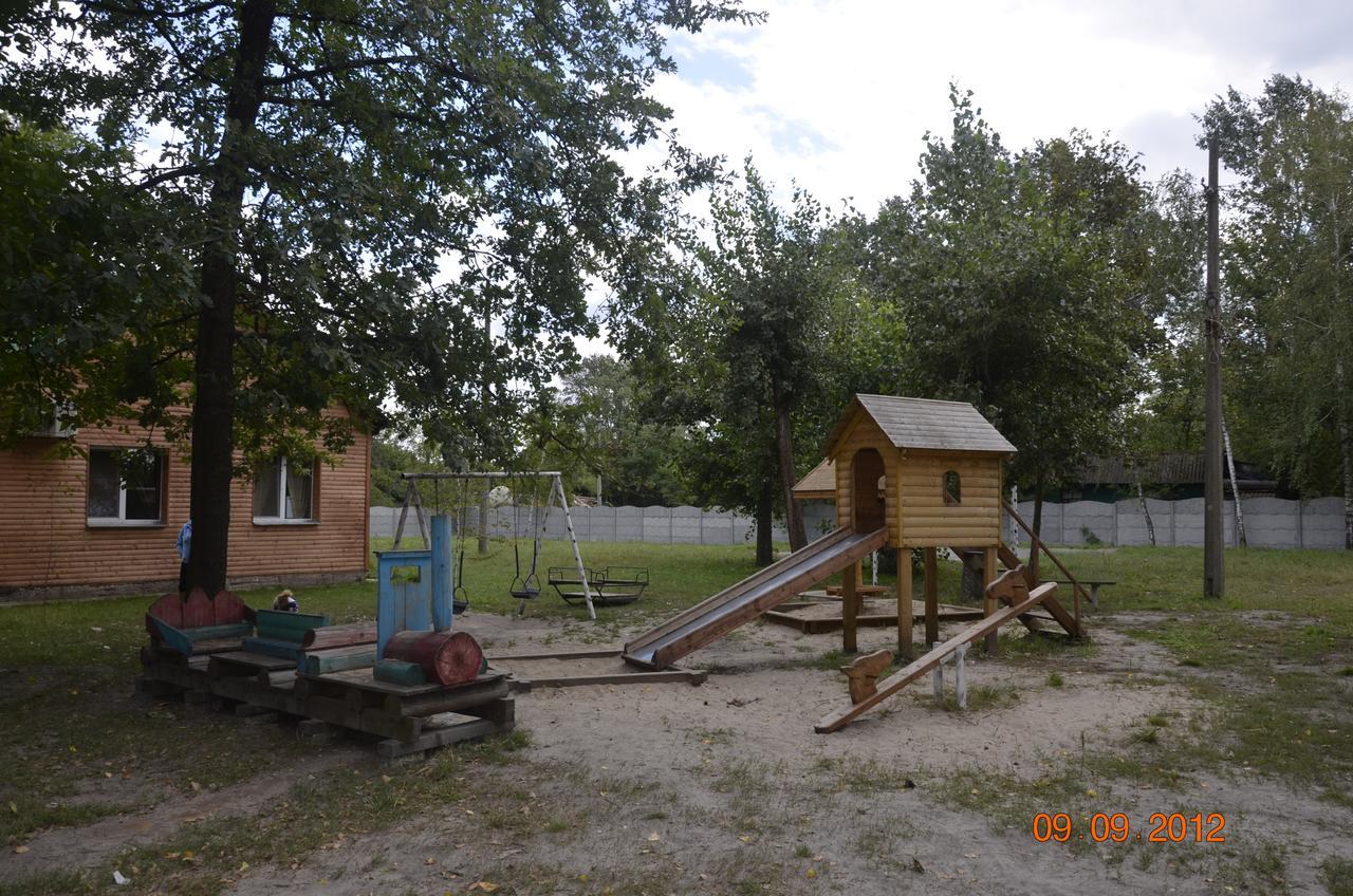 Дом У Днепра Prokhorovka Esterno foto