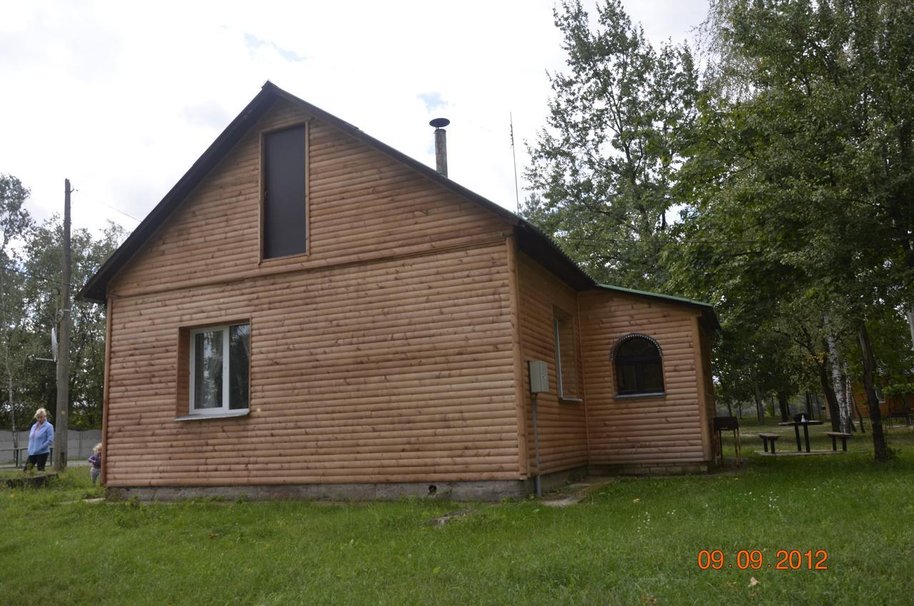 Дом У Днепра Prokhorovka Esterno foto